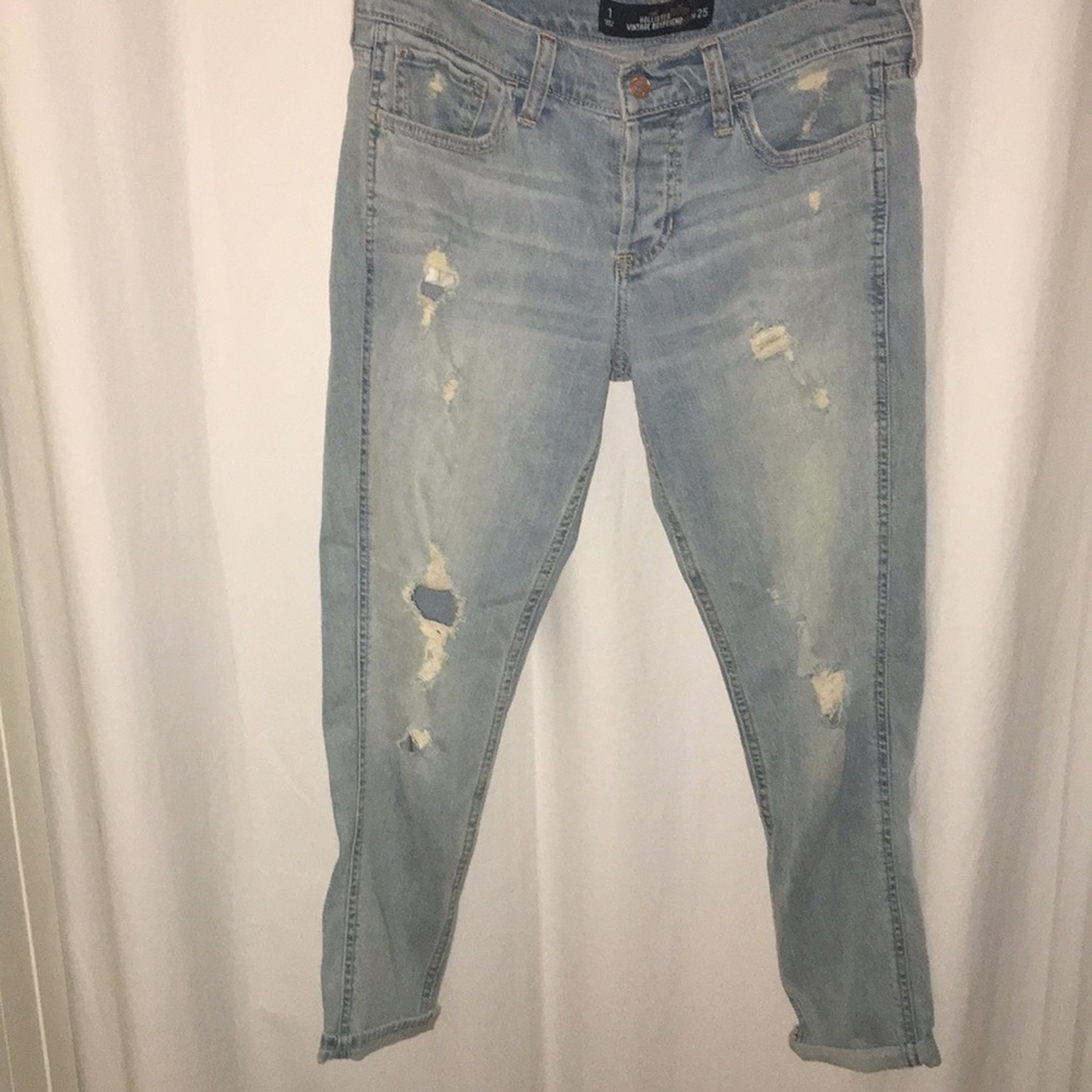 Hollister Boyfriend Jeans